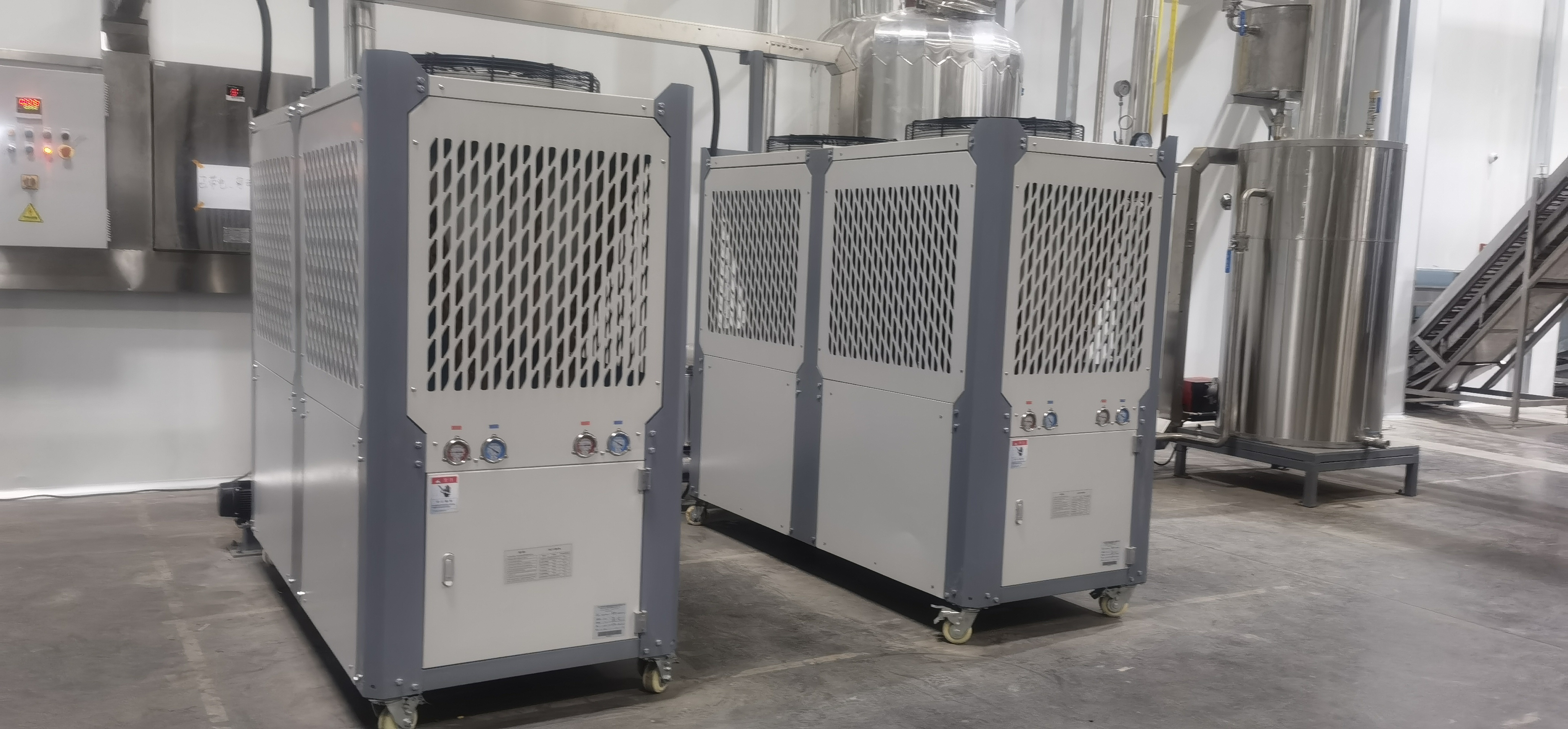 三只松鼠食品厂风冷制冷机开云电子竞技官网(中国)有限公司